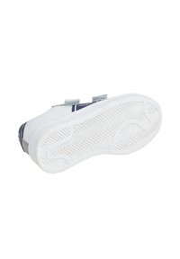 Pepe Jeans Beebijalatsid - white