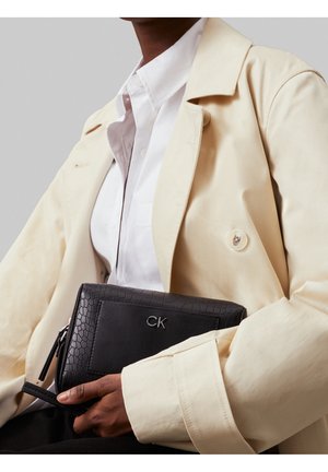 Calvin Klein, Sac bandoulière - black