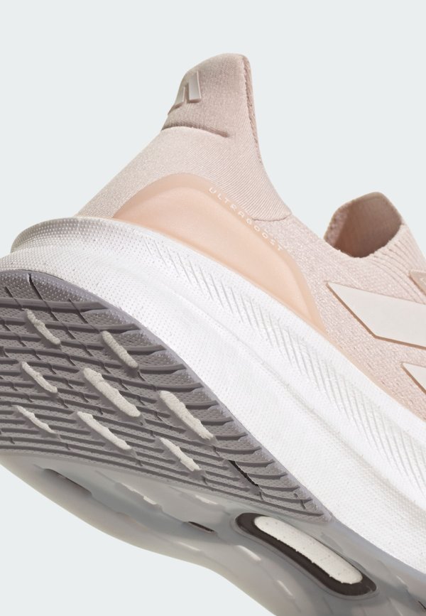ULTRABOOST 5X - Road running shoes - putty mauve metalic   halo silver3