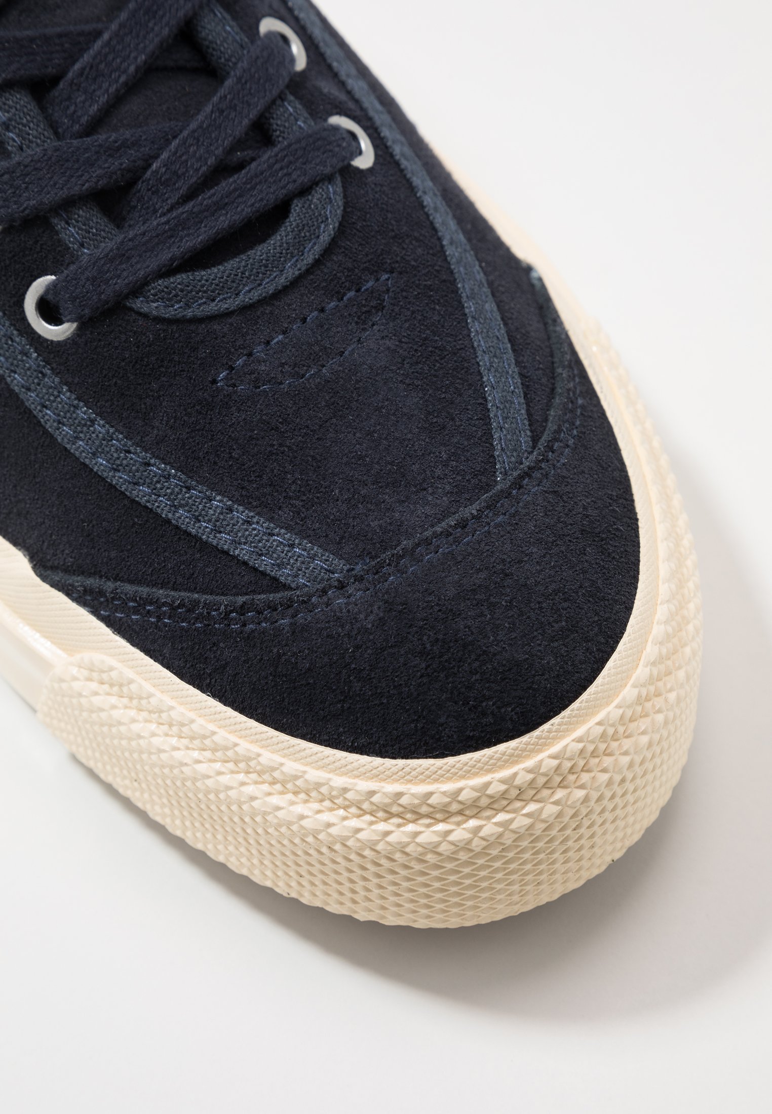 Goliath NUMBER ONE Joggesko navymørkeblå Zalando.no Goliath NUMBER ONE Joggesko tan Zalando.no