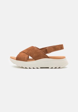 Clarks Sandales à plateforme - camel