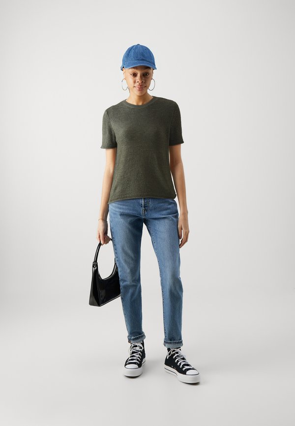 ONLSUNNY - Basic T-shirt - kalamata3