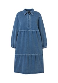 Denim-mekko, jossa on kauluspääntie, pitkät hihat, nappilista ja röyhelöity kerroslaita keskisinisessä pesussa.