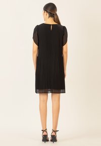 Apart Freizeitkleid - schwarz