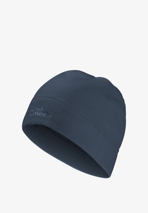 Marineblauwe fleece beanie met een gladde textuur. Heeft een naad langs de kroon en een subtiele logo gestikt aan de zijkant.