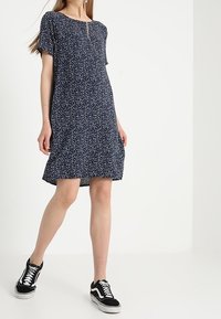 ICHI Denní šaty - dark blue