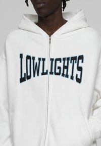 LOW LIGHTS STUDIOS® BOXER ZIP HOODIE UNISEX - Zip-up sweatshirt - ecru