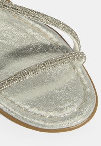 Desa Riemensandalette - silver
