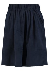 Marineblauwe suède rok met een elastische tailleband en geplooide details, voorzien van zijzakken en een gladde textuur. A-lijn vorm met een lengte tot de knie.