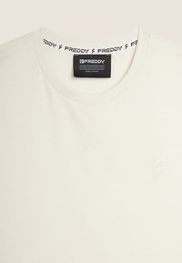 Freddy REGULAR FIT - T-shirt basique - off white