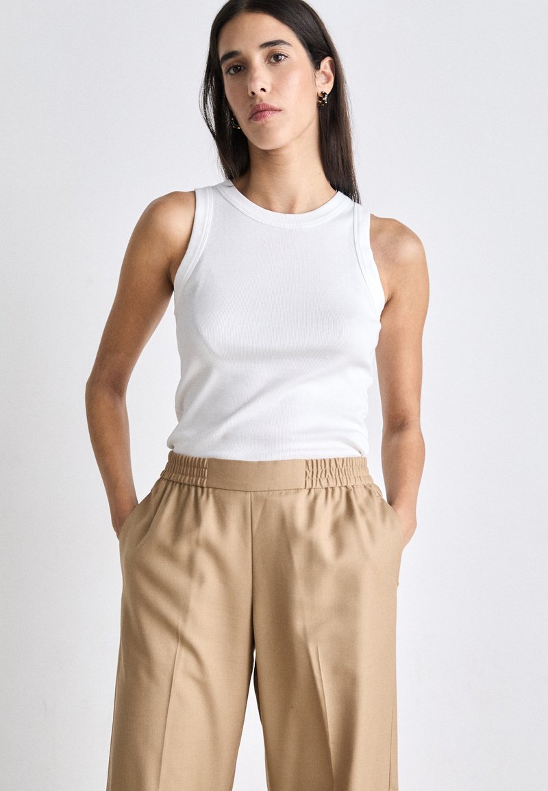 GANT PULL ON PANTS - Kalhoty - warm khaki