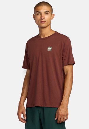T-shirt print - light red