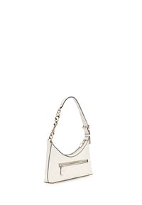 Borsa bianca con un design curvo, materiale testurizzato, manico a catena dorata e una tasca con zip frontale. Presenta dettagli neri.
