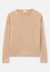 Unselected, urban beige