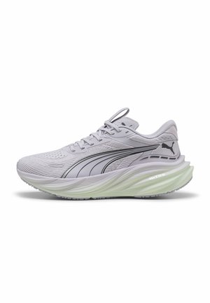 MAGNIFY NITRO 3 - Scarpe da corsa su strada - lilac crush-sage frost