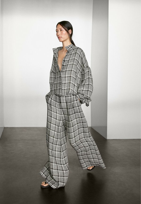 PALAZZO  - Trousers - beige3