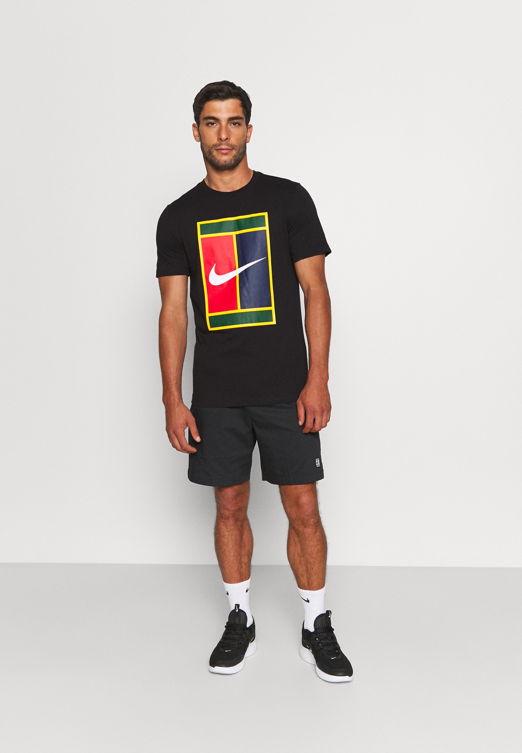 nike heritage t shirt black
