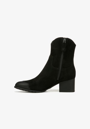 Schwarzer Stiefel bis zum Knöchel aus Wildleder mit einem seitlichen Reißverschluss, einer abgerundeten Spitze und einem strukturierten Blockabsatz. Verfügt über eine glatte Oberfläche und dezente Stichdetails.