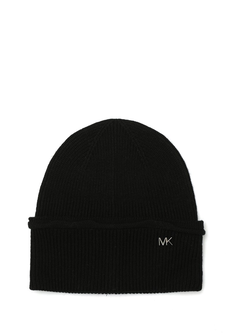 Sort strikket hue med en ribbet tekstur. Har en foldet kant og et lille sølvfarvet "MK" logo på den nedre kant.