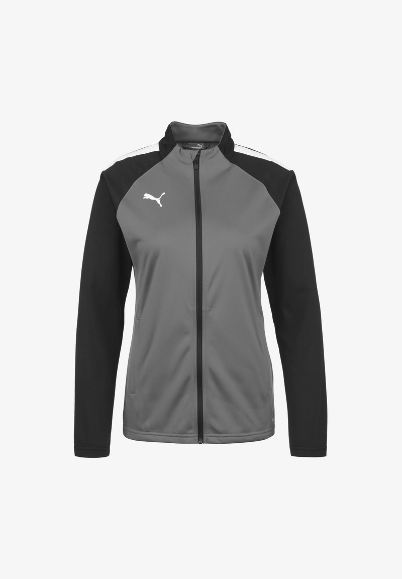 Grijze en zwarte sportjack met volledige rits, hoge kraag en wit Puma-logo op de borst. Zachte stof met een contrasterend mouwontwerp.