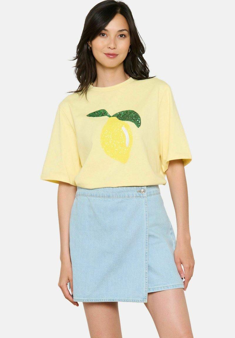 LolaLiza LEMON MOTIF  - Marškinėliai su spaudiniu - yellow sun