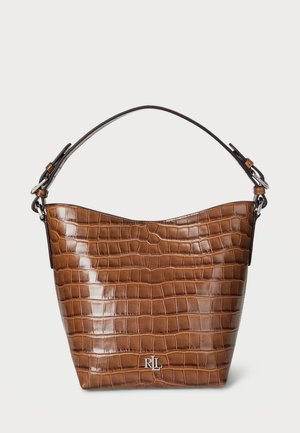 Braune, strukturierte Lederhandtasche mit Krokodilprägung. Verfügt über einen braunen Schultergurt und silberne Beschläge. RL-Logo auf der Vorderseite.