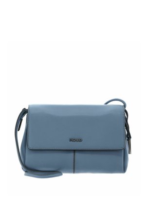 Sac bandoulière en cuir bleu avec fermeture à rabat et petite plaque métallique avec le logo "Picard" au centre devant.