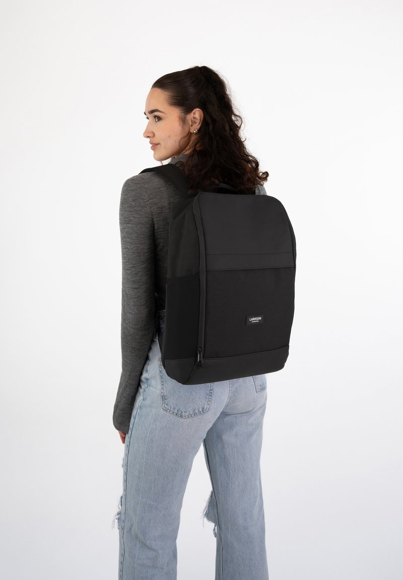 Larkson NIKLAS Backpack schwarz/black Zalando