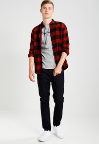 Only & Sons ONSGUDMUND CHECKED SHIRT - Camisa - merlot