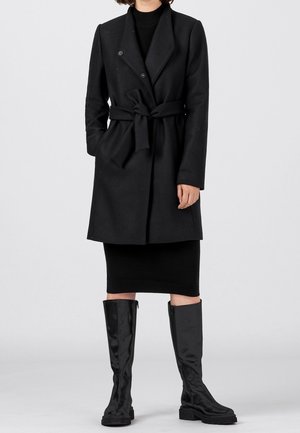 Klassinen takki - black