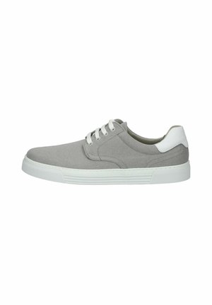 Grå kanvas sneakers med hvide accenter, rund tå, klassisk snørebåndsdesign, tekstureret overdel og gummisål med vandrette striber.