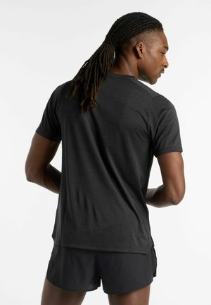 ATHLETICS GRAPHIC - Print T-shirt - black
