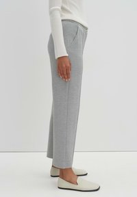 someday. CABIEN SOFT - Broek - hazy fog melange