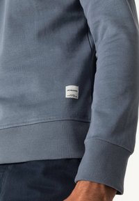 Jack & Jones JJEBASIC CREW NECK - Camisola - grisaille