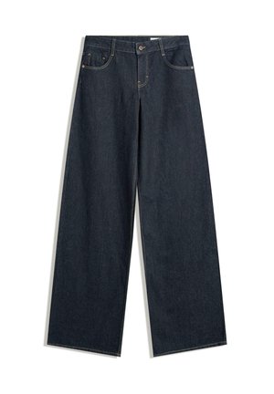 Vidbenede mørkeblå denimjeans med knap foran, lynlås, bæltestropper og fem lommer på hvid baggrund.
