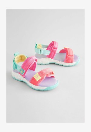 Ciabatte colorate con cinturini rosa e turchesi, materiale traspirante, suola testurizzata e una intersuola bianca maculata per un tocco di stile in più.