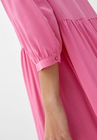 s.Oliver VOLANT - Sukienka letnia