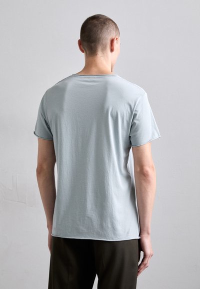 Filippa K ROLL NECK TEE - Basic póló - thunderstorm