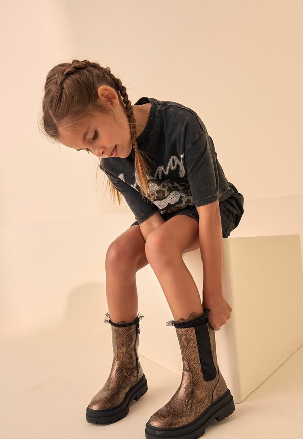 REGULAR FIT – CHUNKY CHELSEA – Cowboy-/Bikerboot – bronze snake print