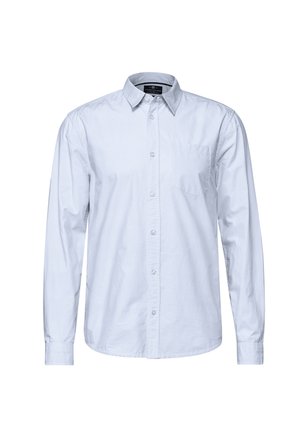Světle modrá dlouhá košile s knoflíky, vyrobená z jemné tkaniny, s kapsou na levém prsu a límcem s jemnou texturou.