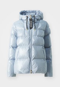 Unselected, dusty blue