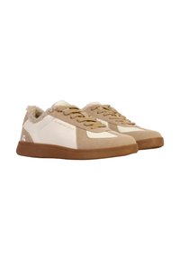 Sneaker beige e crema con materiali in pelle scamosciata e tessuto. Fodera morbida, accenti testurizzati e design tradizionale con lacci. Suola in gomma.