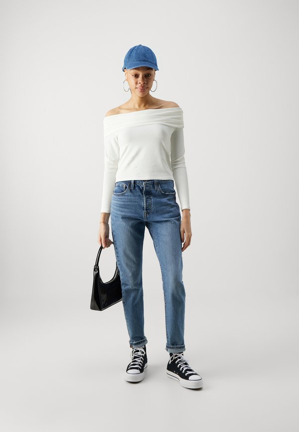 ONLLIVE LOVE OFF SHOULDER - Long sleeved top - cloud dancer4