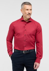 Eterna BAUMWOLLHEMD - SLIM FIT - Zakelijk overhemd - rot
