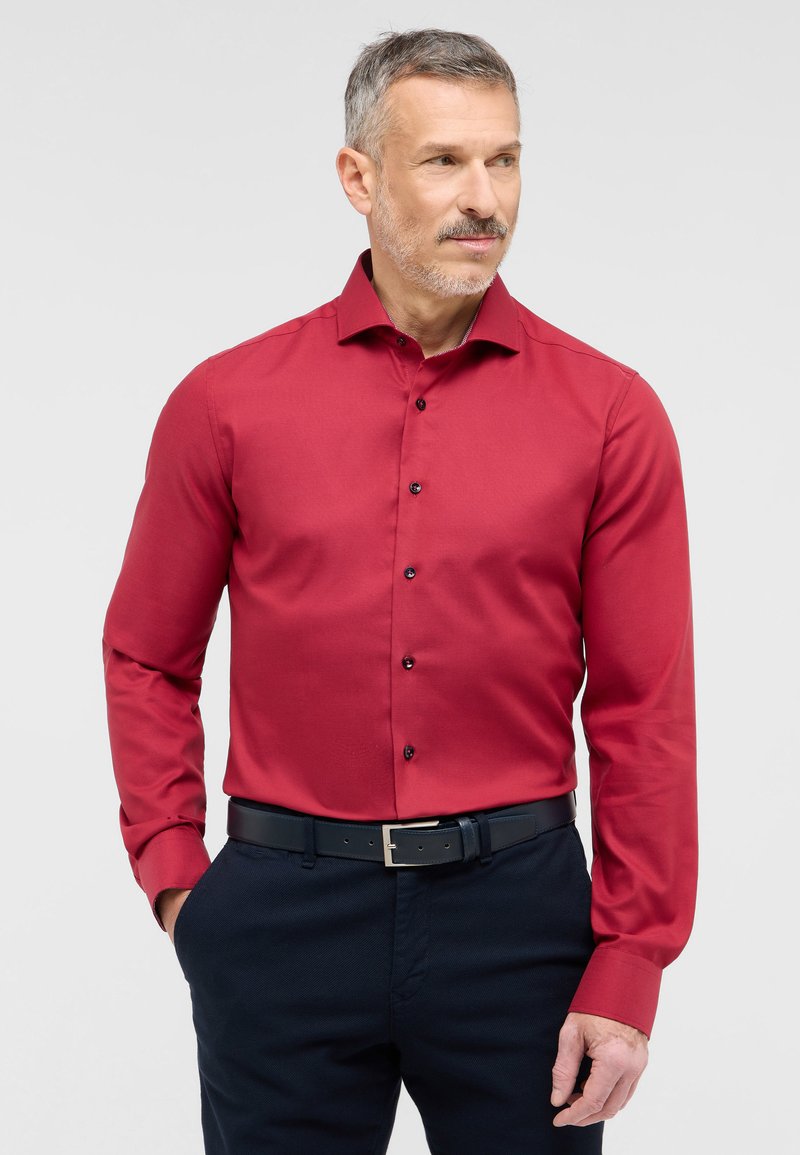Eterna BAUMWOLLHEMD - SLIM FIT - Zakelijk overhemd - rot