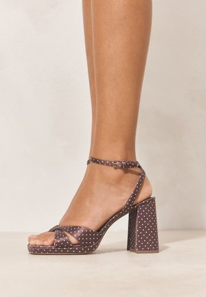 Next, REGULAR FIT - FOREVER COMFORT® PLATFORM SANDALS - Sandales à talons hauts - new chocolate brown