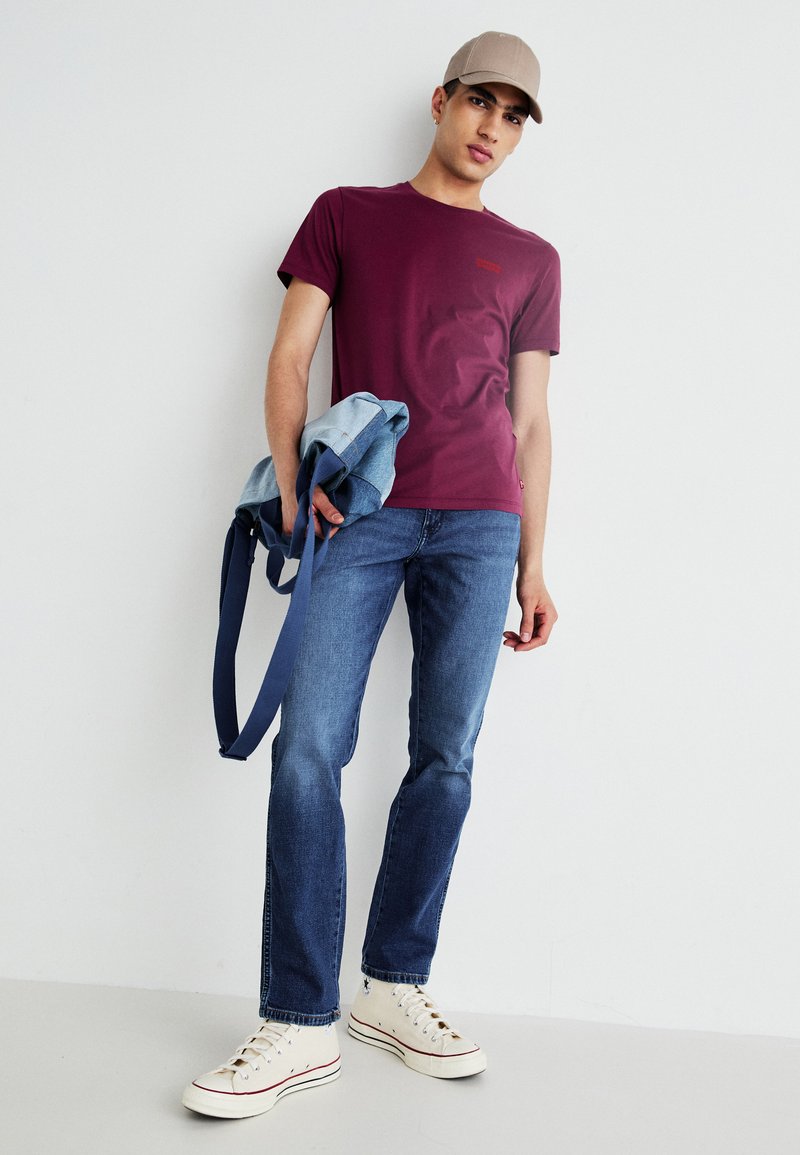 Wrangler TEXAS Jeans a sigaretta blue denim/blu denim