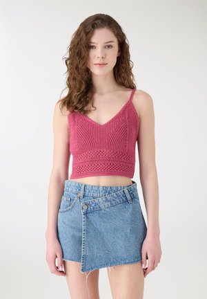 UNCIN CON SPALLINE SOTTILI - Top - ciclamino