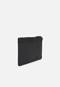 Michael Kors WRISTBAG TRAVEL POUCH UNISEX - Clutch - black