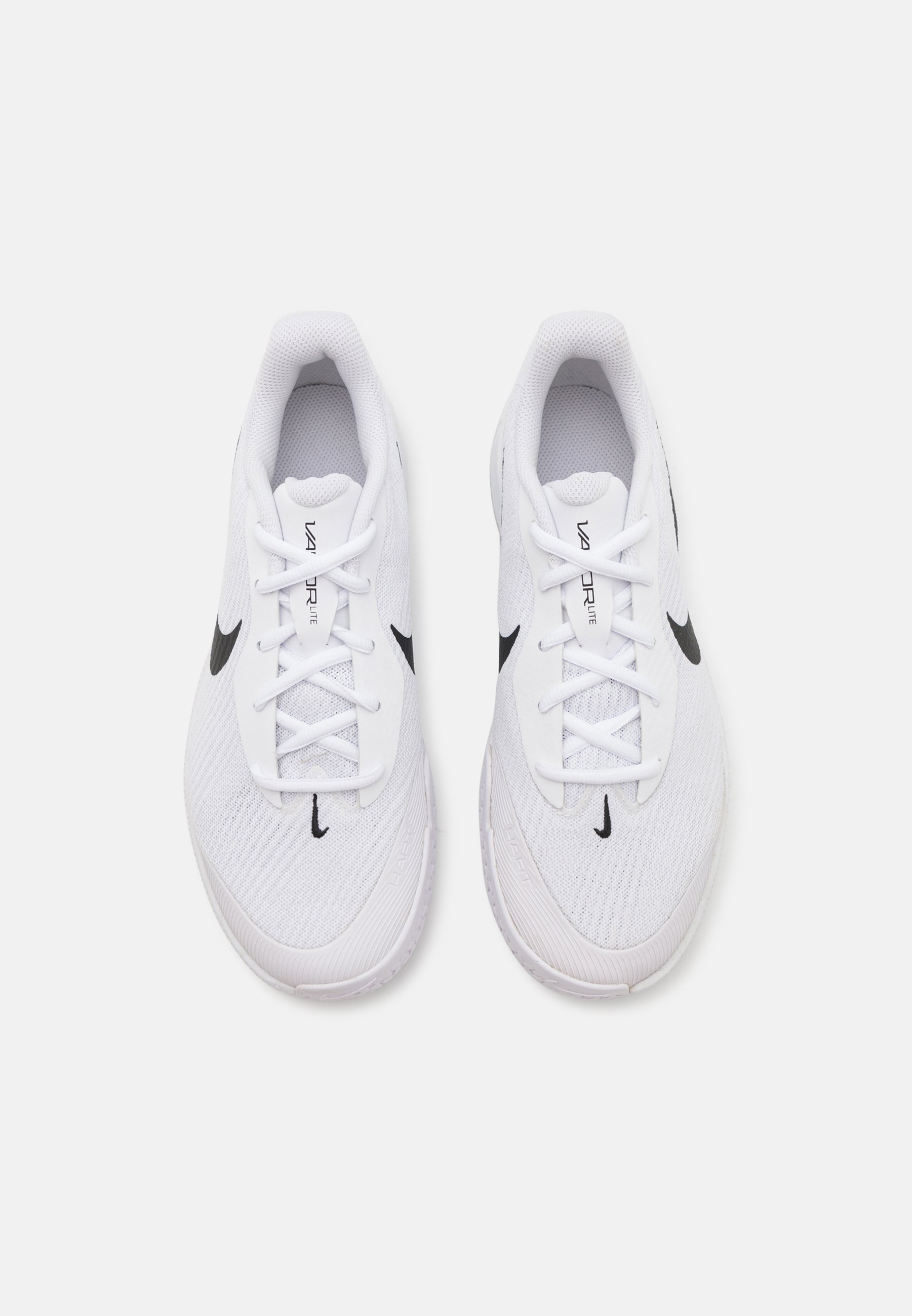 nike light wale shoes